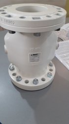 Пережимной клапан